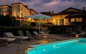 La Rosa Gialla Bio Apartments